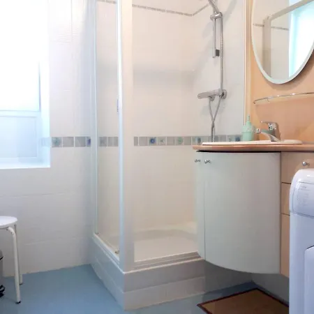 شقة Appartement De 2 Chambres Avec Balcon A La Bourboule A 4 Km Des Pistes *