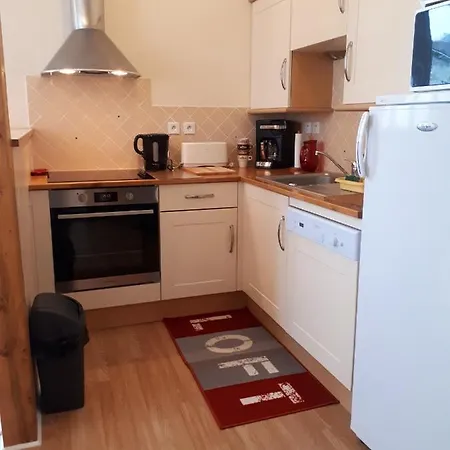 شقة Appartement De 2 Chambres Avec Balcon A La Bourboule A 4 Km Des Pistes لا بوربول